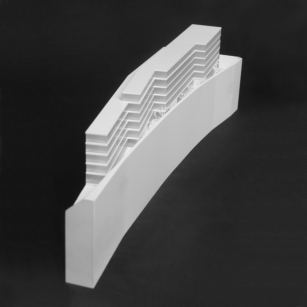 01-p1140216-sq